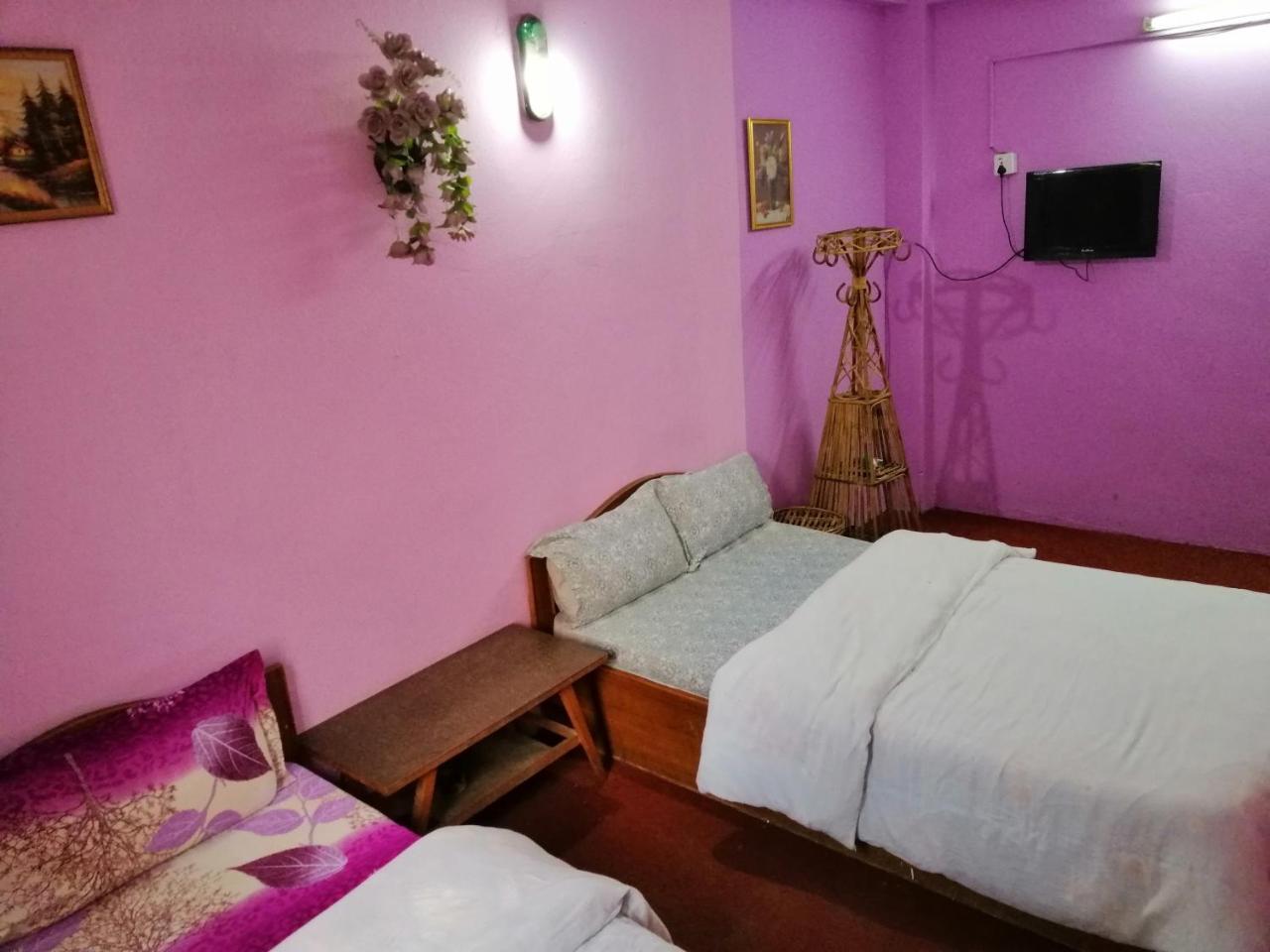 Anmol Guest House كاتماندو المظهر الخارجي الصورة