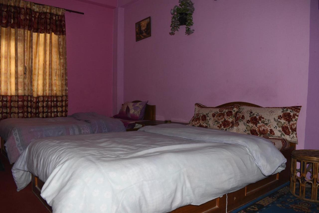 Anmol Guest House كاتماندو المظهر الخارجي الصورة